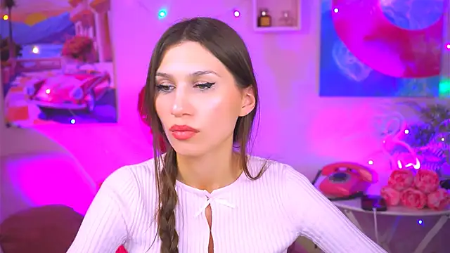 Snapshot of MollyPerry chatting on 02.20.25 MollyPerry online show from 02.20.25