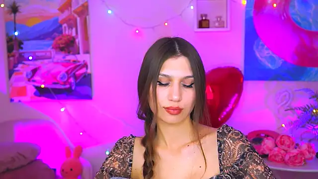 Snapshot of MollyPerry chatting on 02.25.25 MollyPerry online show from 02.25.25