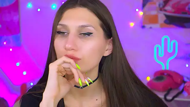 Snapshot of MollyPerry chatting on 03.13.25 MollyPerry online show from 03.13.25