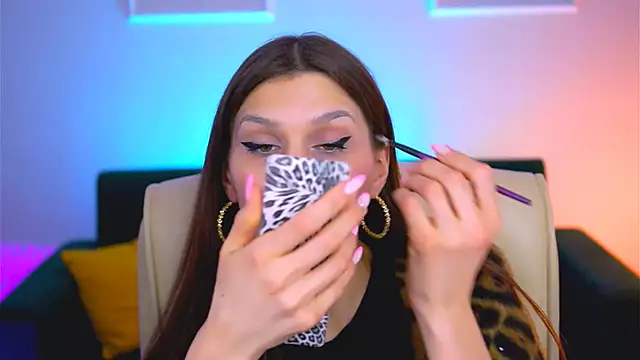 Snapshot of MollyPerry chatting on 03.16.25 MollyPerry online show from 03.16.25