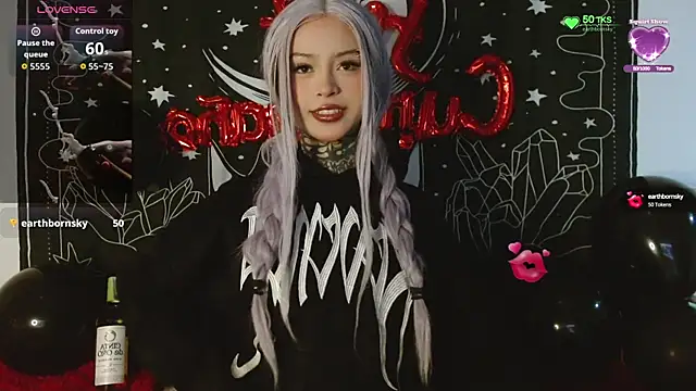 Isabella  dark online show from 10.14.25