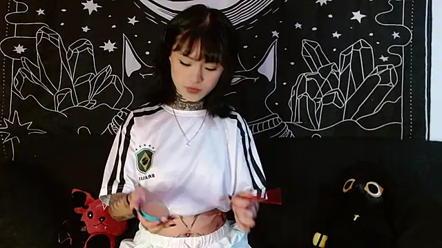 Isabella  dark online show from 11.09.25