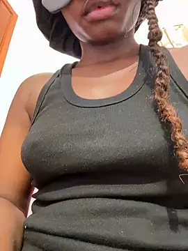 Snapshot of Nottynadiaa chatting on 02.17.26 Nottynadiaa online show from 02.17.26