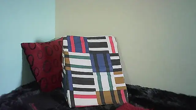 Snapshot of JuliaMack chatting on 01.27.25 JuliaMack online show from 01.27.25