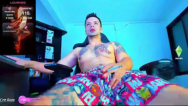 Snapshot of danitattoshot23cmc chatting on 03.08.25 danitattoshot23cmc online show from 03.08.25