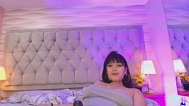 AlissonLopez  online show from 02.21.25