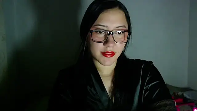 Snapshot of LuciaTomson chatting on 07.08.26 LuciaTomson online show from 07.08.26