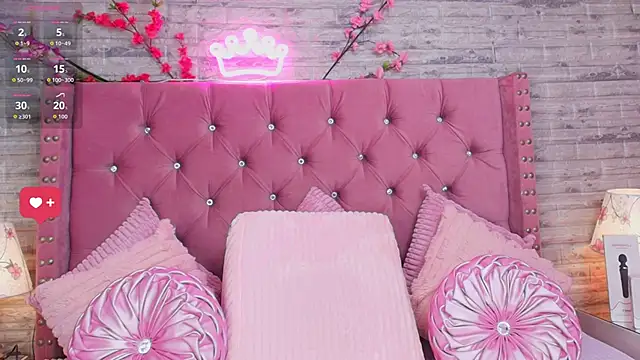 AuroraSim online show from 10.18.25