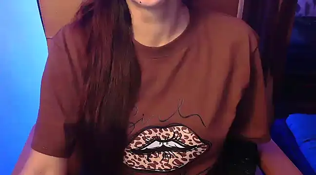 Snapshot of _Blue_Ruubyy_ chatting on 02.05.25 Blue Ruubyy online show from 02.05.25