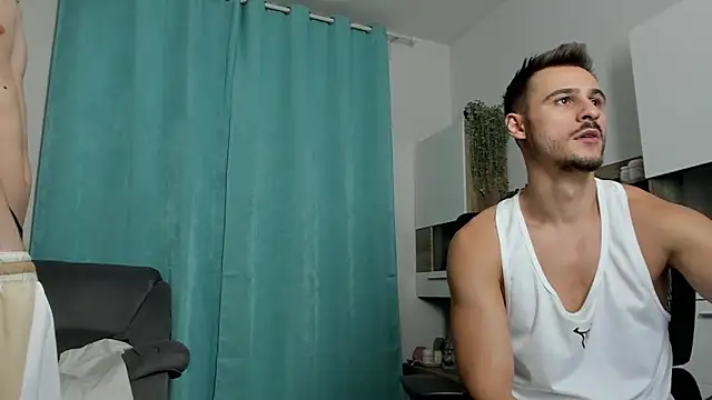 Snapshot of Jimmymorello chatting on 07.30.26 Jimmymorello online show from 07.30.26