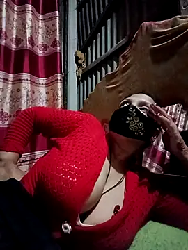 Snapshot of Depte- chatting on 02.11.26 Depte- online show from 02.11.26