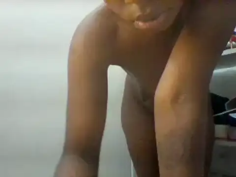 Snapshot of sexy_addiction_ chatting on 03.11.25 sexy addiction online show from 03.11.25