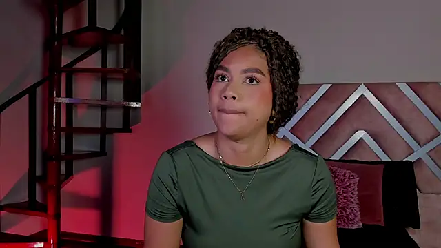 nayah   online show from 09.27.25