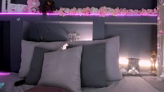 rosemonrooe online show from 01.14.25