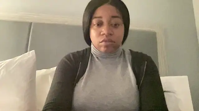 MommyConfident online show from 10.16.25