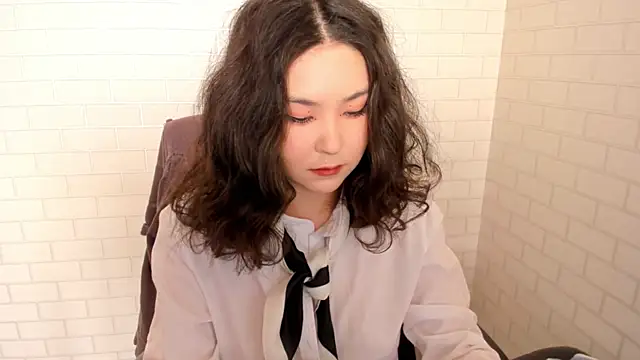ysann online show from 01.24.25