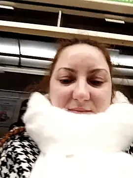 JasmineFaber online show from 02.18.25