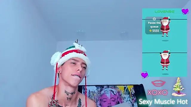 Snapshot of AmberAdams_ chatting on 12.26.24 AmberAdams online show from 12.26.24