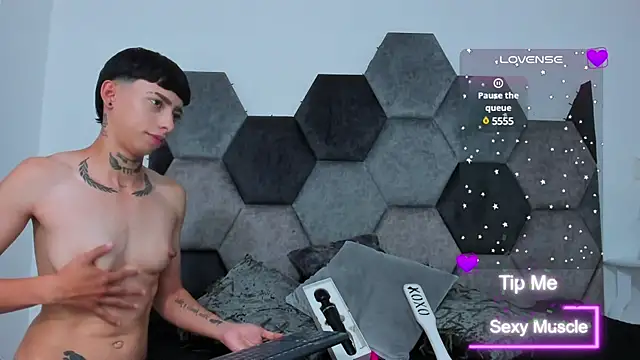 Snapshot of AmberAdams_ chatting on 02.23.25 AmberAdams online show from 02.23.25