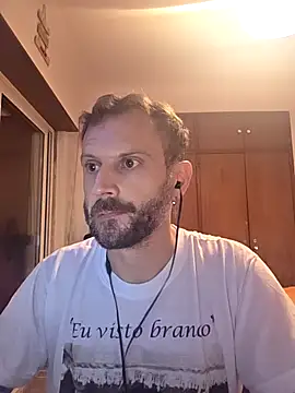 Snapshot of fernandofpf chatting on 09.14.25 fernandofpf online show from 09.14.25