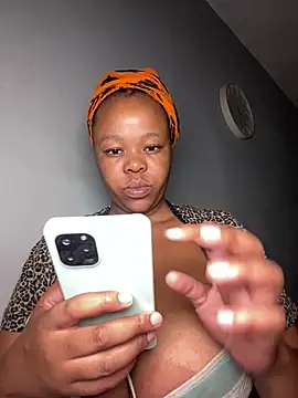 Snapshot of Mandy-101 chatting on 02.12.26 Mandy-101 online show from 02.12.26