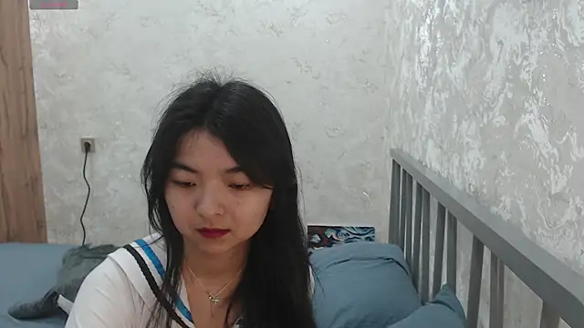 Shy Kira online show from 07.09.26