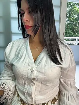 Sofia Convers online show from 02.01.26