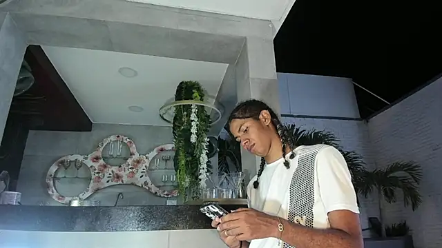 Maxim-Walker online show from 11.07.25