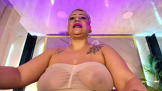 GianellaCox  online show from 03.14.25