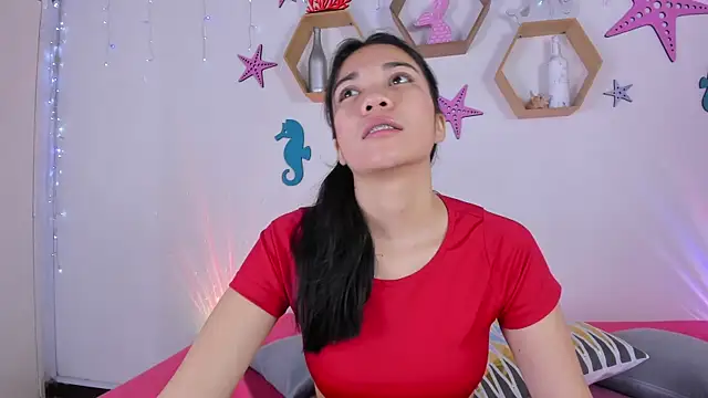 Emiily Parkerr online show from 03.04.25