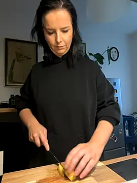 Off  Melonenmandy online show from 10.08.25