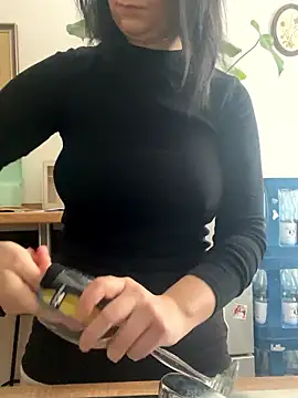 Off  Melonenmandy online show from 01.13.26