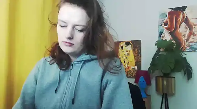 juicyNadine online show from 12.04.24