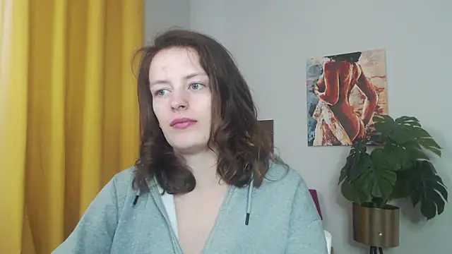 juicyNadine online show from 10.18.25