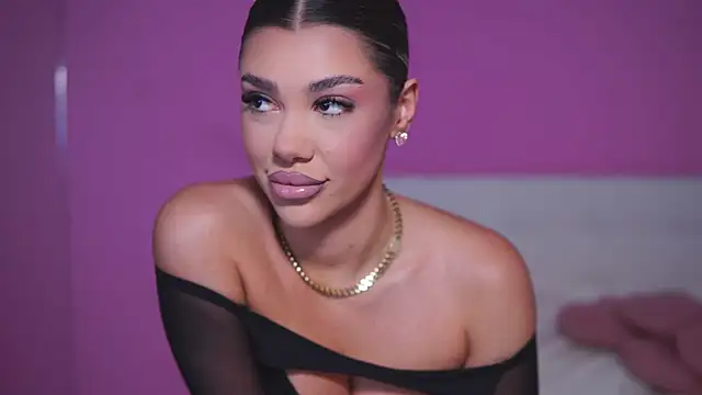 NatyDesiree online show from 03.07.25