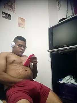 SaucyAffair0 online show from 04.19.26