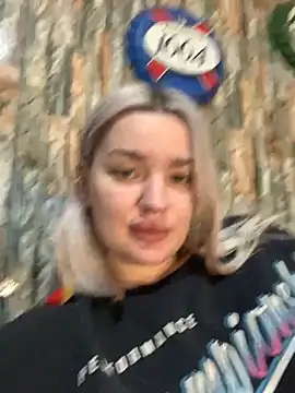 Snapshot of Sextazy chatting on 02.03.26 Sextazy online show from 02.03.26