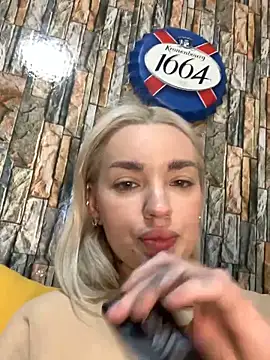 Snapshot of Sextazy chatting on 03.03.26 Sextazy online show from 03.03.26