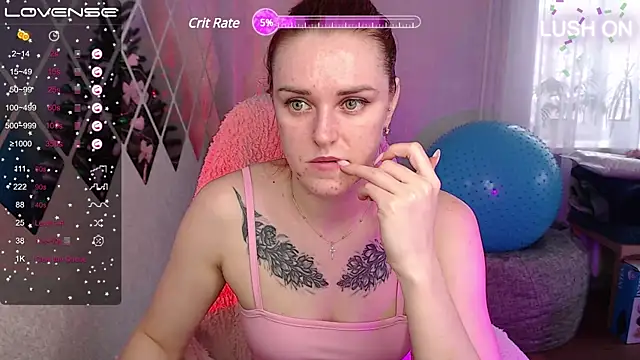 Bella  Swoon online show from 01.04.25