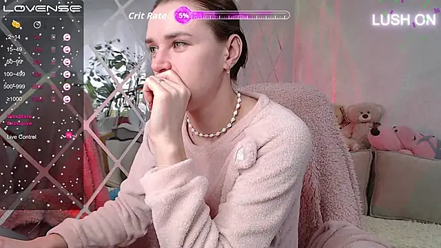 Bella  Swoon online show from 10.09.25