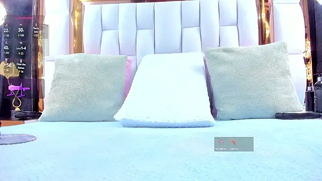 RileySweett online show from 11.29.25