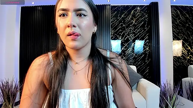 paulina sweett  online show from 03.02.26