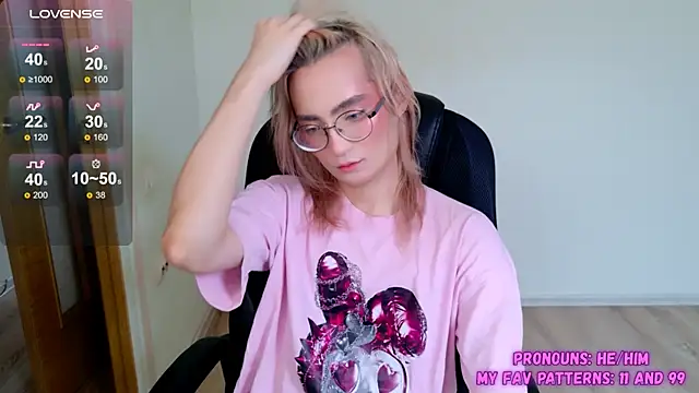 CuteYukiKun online show from 10.09.25