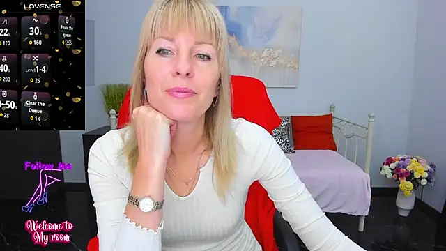 Snapshot of Anita_Tayson chatting on 04.08.26 Anita Tayson online show from 04.08.26