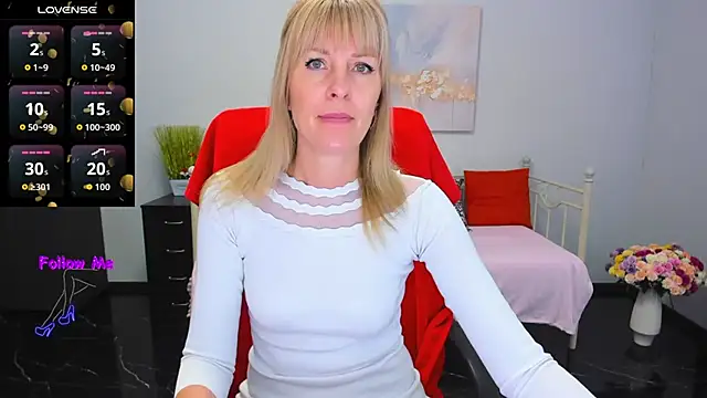Snapshot of Anita_Tayson chatting on 04.21.26 Anita Tayson online show from 04.21.26