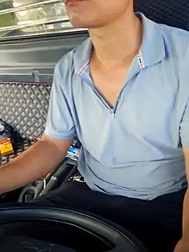 Snapshot of Vanilahirl chatting on 10.04.25 Vanilahirl online show from 10.04.25