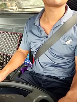 Snapshot of Vanilahirl chatting on 10.08.25 Vanilahirl online show from 10.08.25