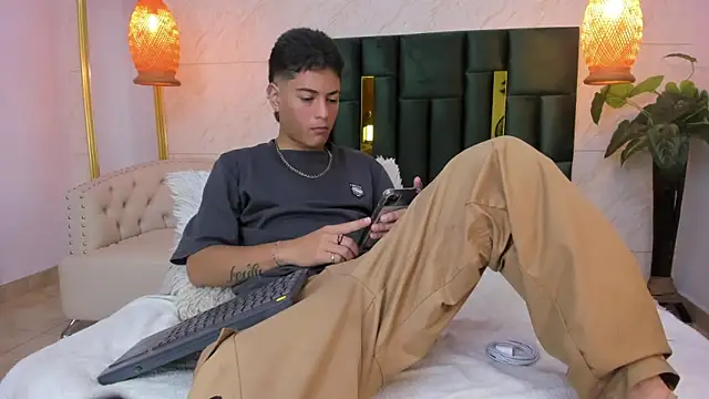 Levy Steve online show from 11.15.25