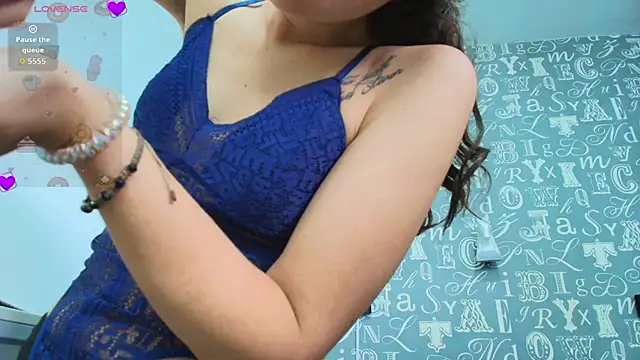 Lindsey8 online show from 11.05.25