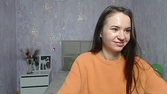 KaraCriegs online show from 01.20.25